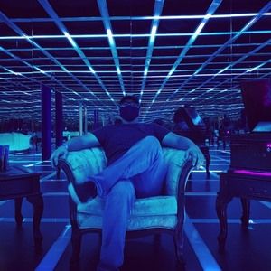 Meet your Posher, Stephen